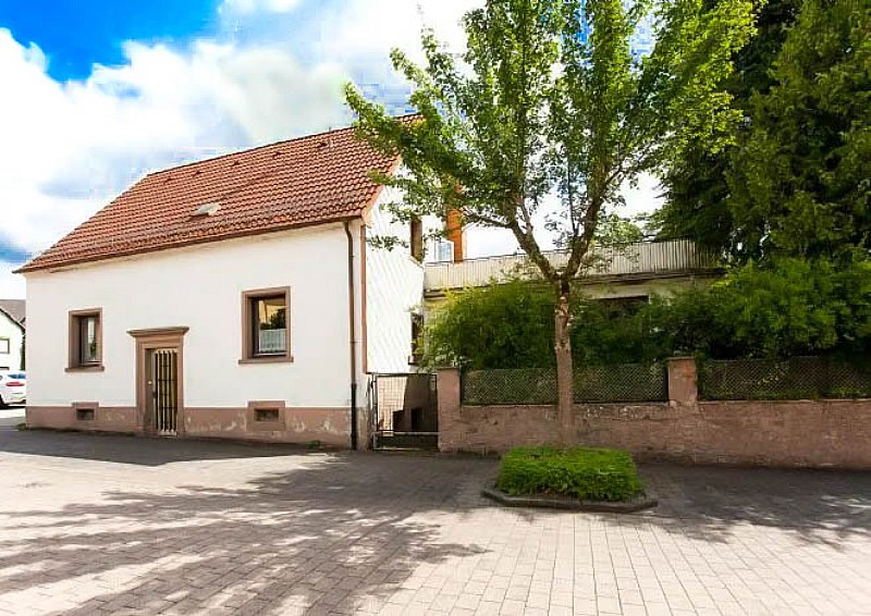 Außenansicht des Einfamilienhauses in Heltersberg